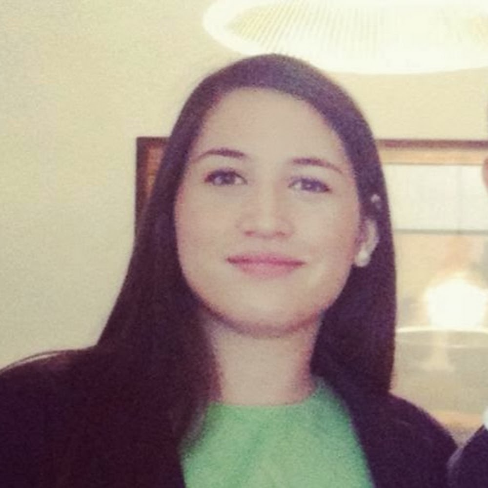 Meet your Posher, Denise